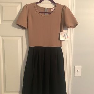 LuLaRoe Amelia XS